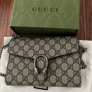 Gucci Dionysus gg supreme chain wallet